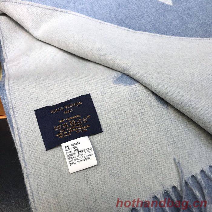 Louis Vuitton Scarf LV00044